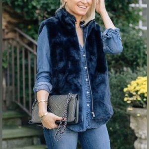 J.Crew Navy Faux Fur Zip Up Vest | VGUC